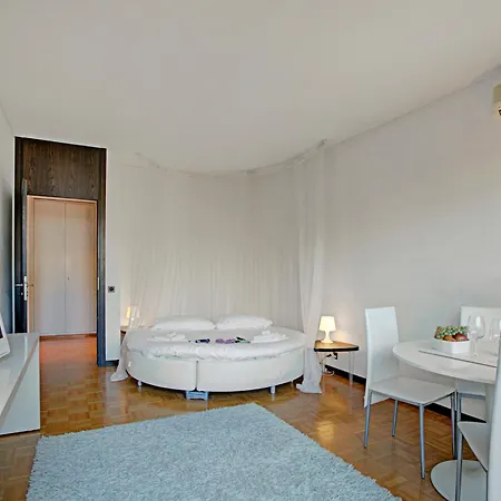 Luxury - Happy Lugano